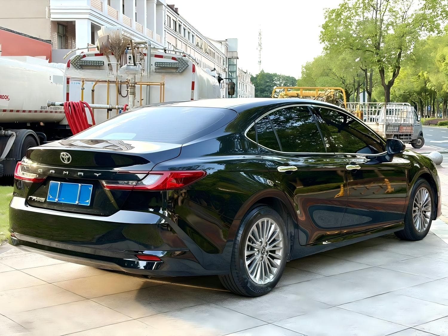 Toyota Camry 2024 4